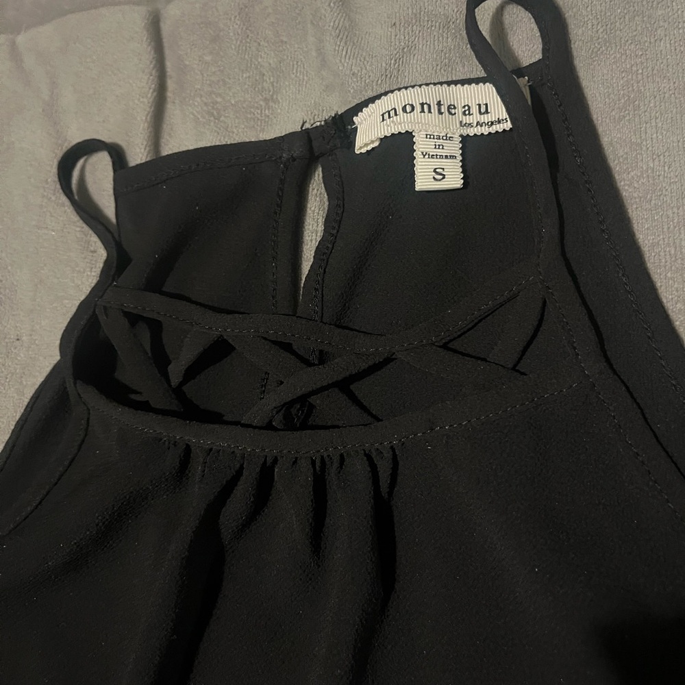 Monteau Black Sleeveless Top